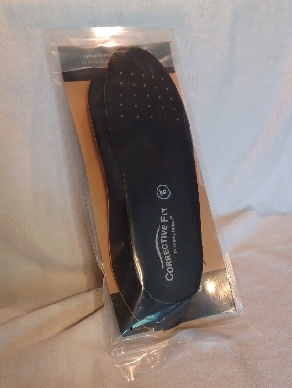 Corrective Fit Black Shoe Insoles By Gravity Defyer